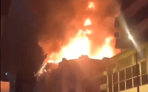 El alcalde de la ciudad se dirige en estos momento al lugar de los hechos.