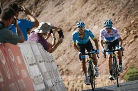 Miguel Ángel López, mejor colombiano en la primera etapa del Tour de Abu Dhabi