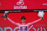 Mathieu van der Poel ganó la primera etapa del Giro de Italia 2022