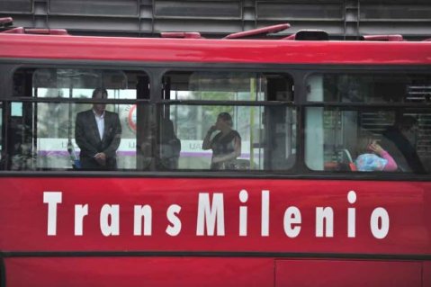 Caen tres sujetos acusados de protagonizar abusos en TransMilenio