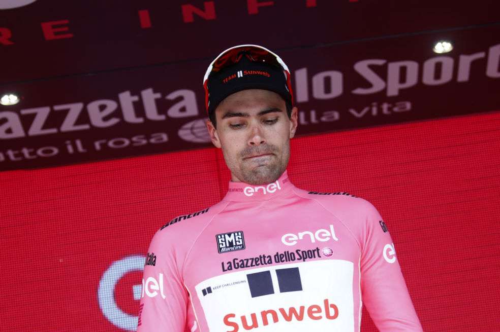 Tom Dumoulin mantiene la 'maglia rosa'. Lidera la clasificación general por 31 segundos. / AFP