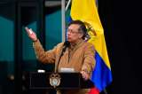 Petro afirmó que no fue consultado para levantar órdenes de captura contra jefes criminales