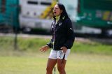 Sandra Salamanca, la única mujer que dirige en la Liga Femenina