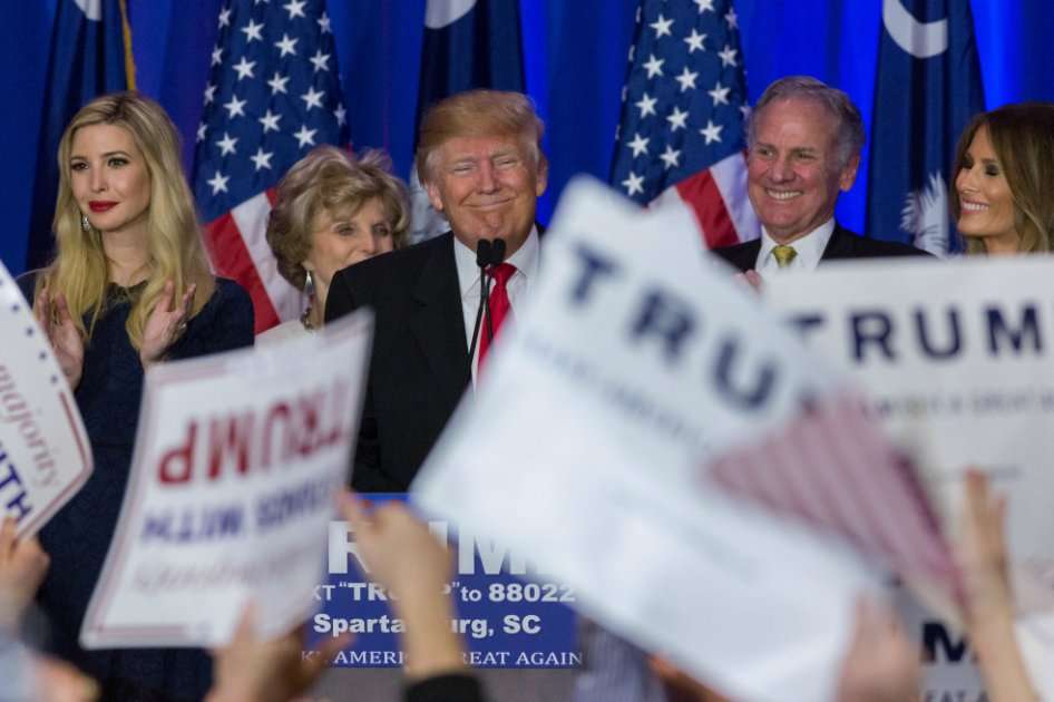 Donald Trump celebró con sus seguidores la victoria en Carolina del Sur. / EFE