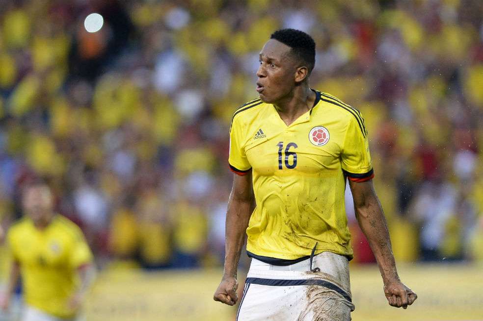 Yerry Mina, defensor del Palmeiras, en la mira del Barcelona. / AFP