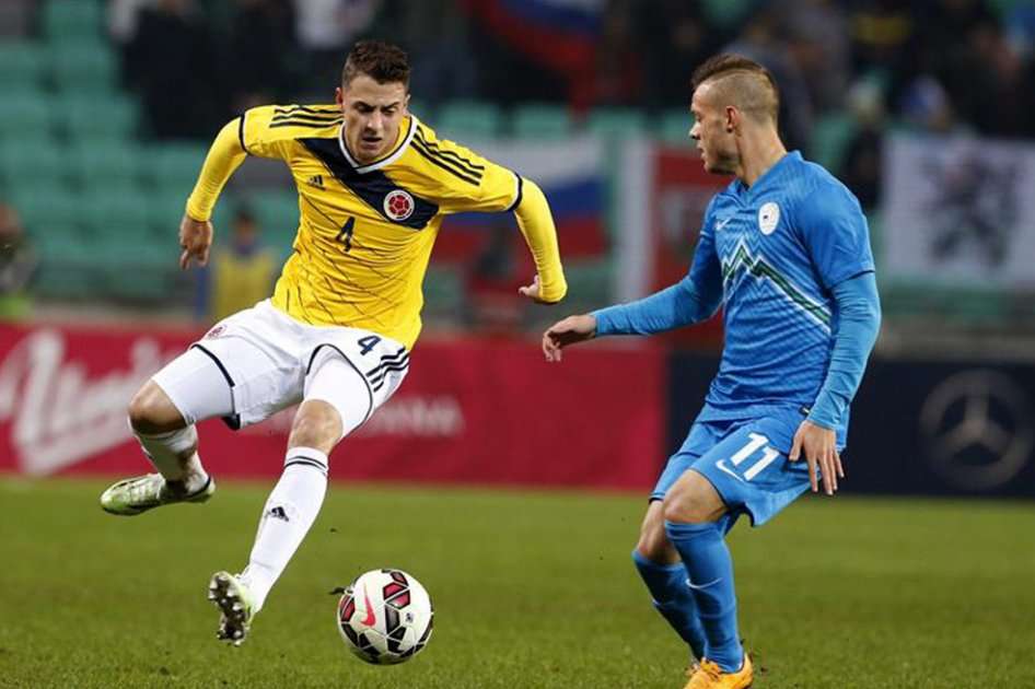 Santiago Arias, lateral derecho de la Selección Colombia y del PSV. Foto: AFP