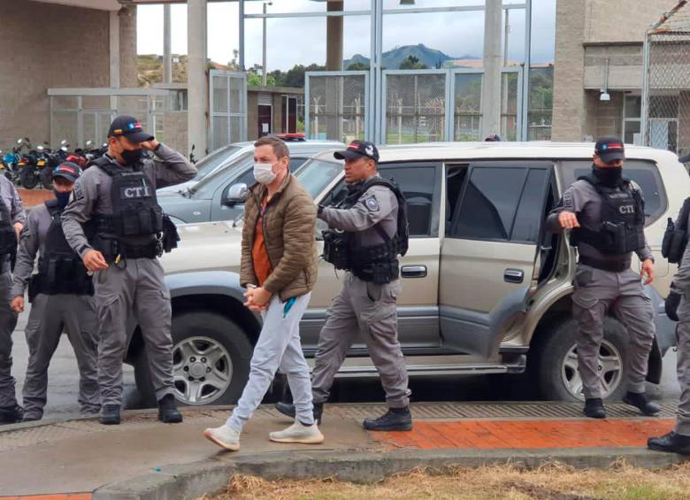 El estilista es acusado por la Fiscalía de haber asesinado a su hermano Mauricio Leal y a su madre Marleny Hernández.