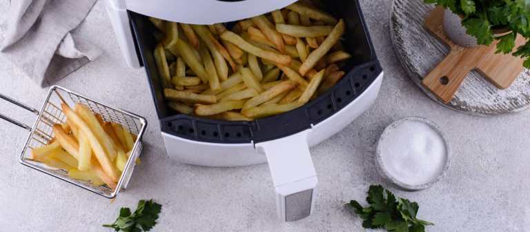 Freidora de aire: 2 maneras de hacer papas fritas sin aceite