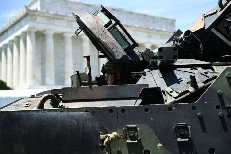 Dentro de la negociación están incluidos 108 tanques Abrams M1A2T y unos 250 misiles antiaéreos Stinger. / AFP