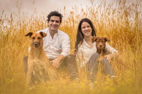 Esta es la marca colombiana que promueve la nutrición natural para mascotas