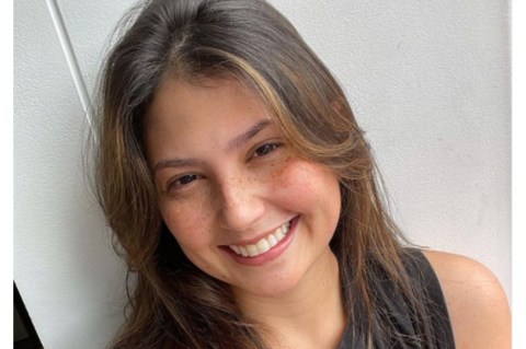 Qué es y cuáles son las causas de la parálisis facial, afección de Laura Rodríguez