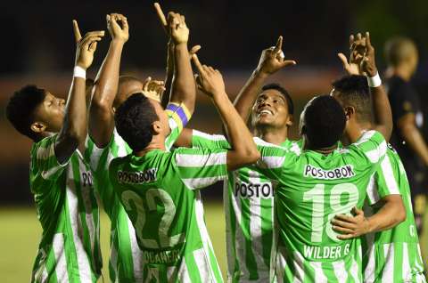 Nacional venció a Vitória y avanzó a cuartos de la Suramericana