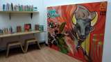 Grafitis antitaurinos se toman la biblioteca pública El Parque, en el centro de Bogotá