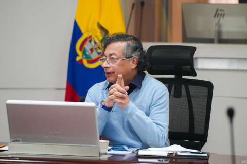 Lo que hay detrás del congelamiento de expedientes que tocan a Petro en CNE y Congreso