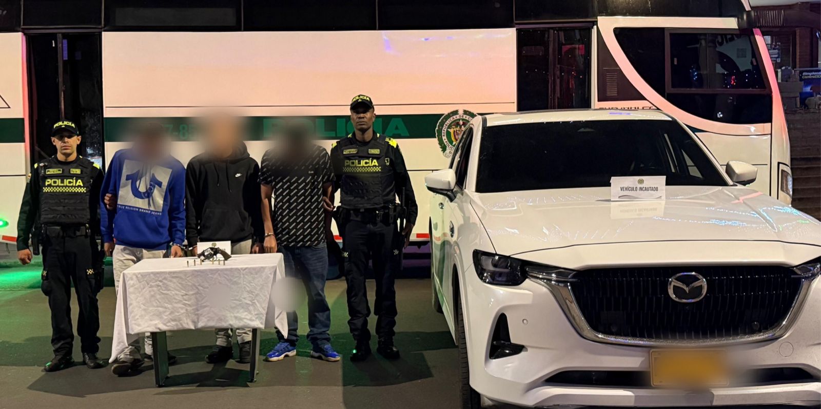 Capturados por porte ilegal de armas.