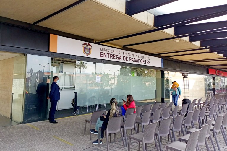 Pasaportes en Bogotá: Cancillería abre nueva sede en Corferias