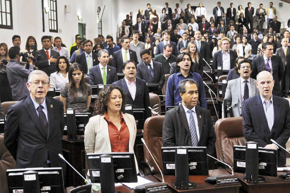 En el Concejo de Bogotá, la mayoría de progresistas no estarían dispuestos a renunciar a su curul por irse detrás de Gustavo Petro. / Óscar Pérez