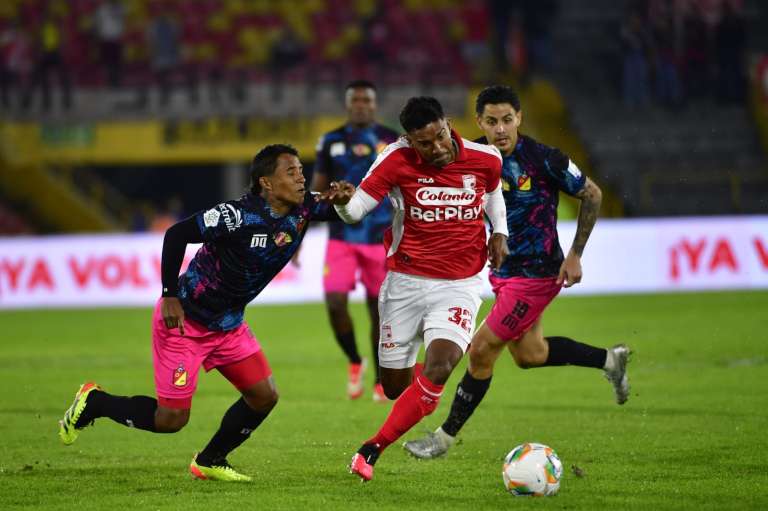 Independiente Santa Fe y Deportivo Pereira en el estadio Nemesio Camacho El Campín por la tercera jornada de la Liga Betplay 2026-II.