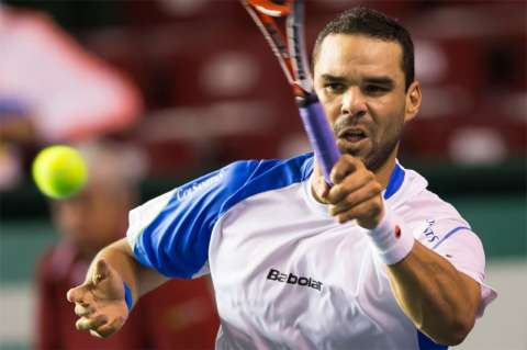 Alejandro Falla debutó con éxito en el Masters 1000 de París