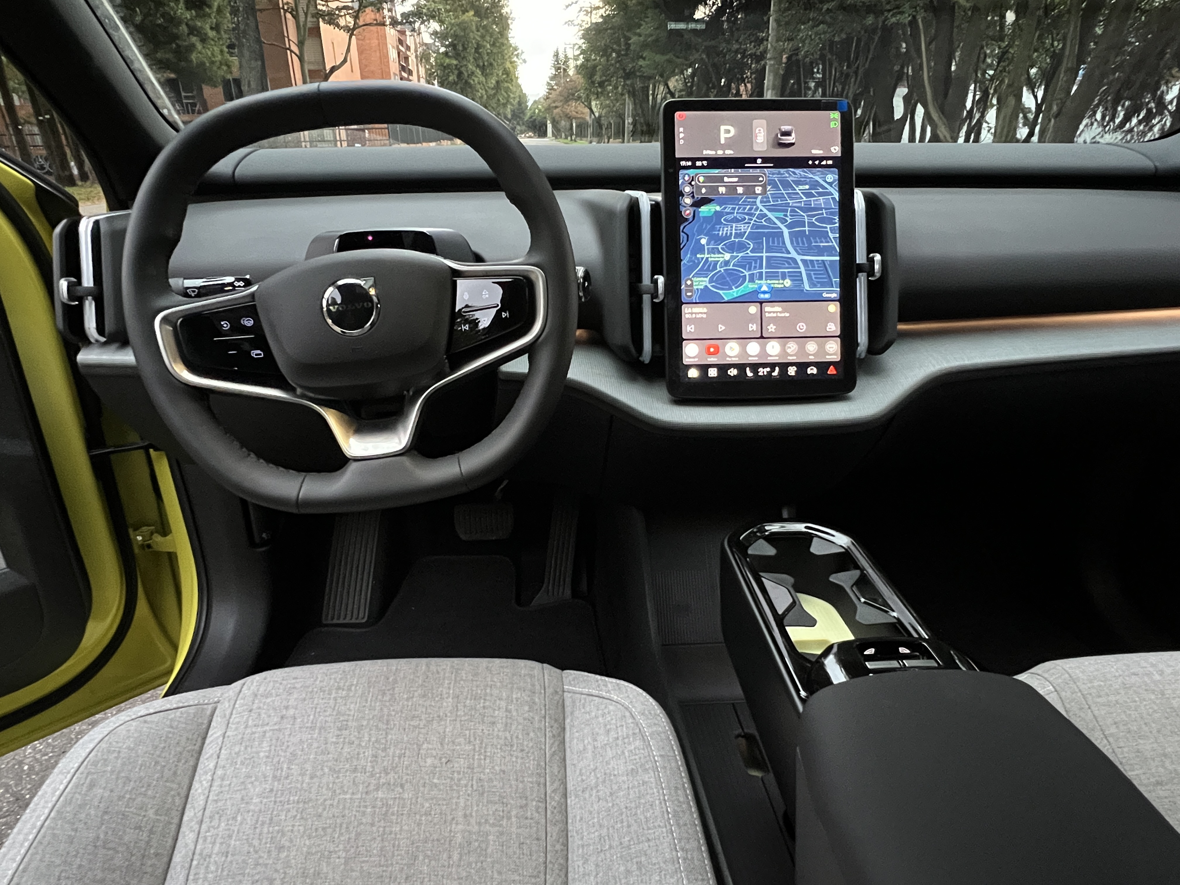 Volvo EX30 en Colombia: así es la camioneta eléctrica más económica de la marca.