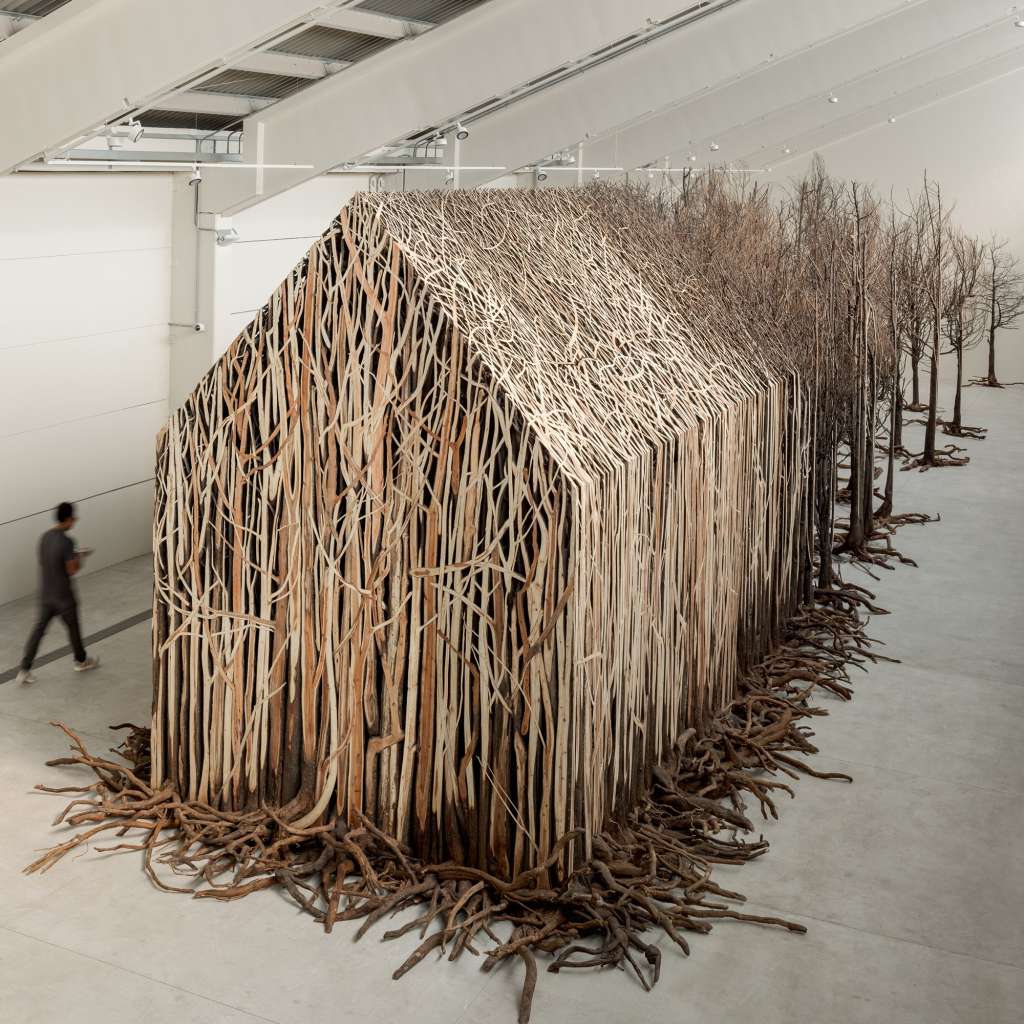 Desarraigados, obra de Doris Salcedo