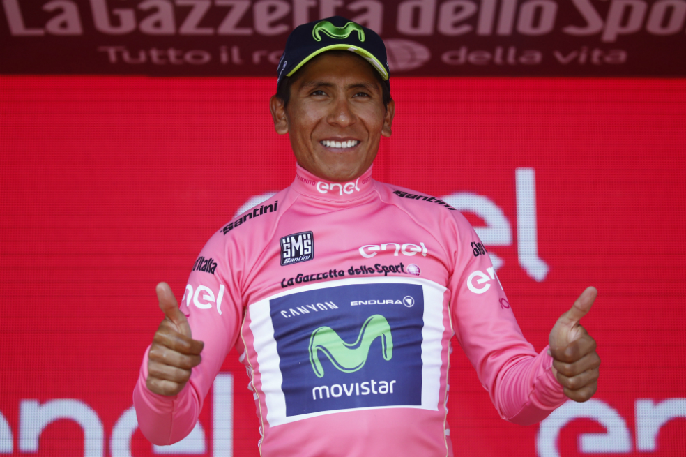 El ciclista colombiano Nairo Quintana recuperó el liderato del Giro de Italia. Está optimista, a dos etapas del final de la carrera. / AFP