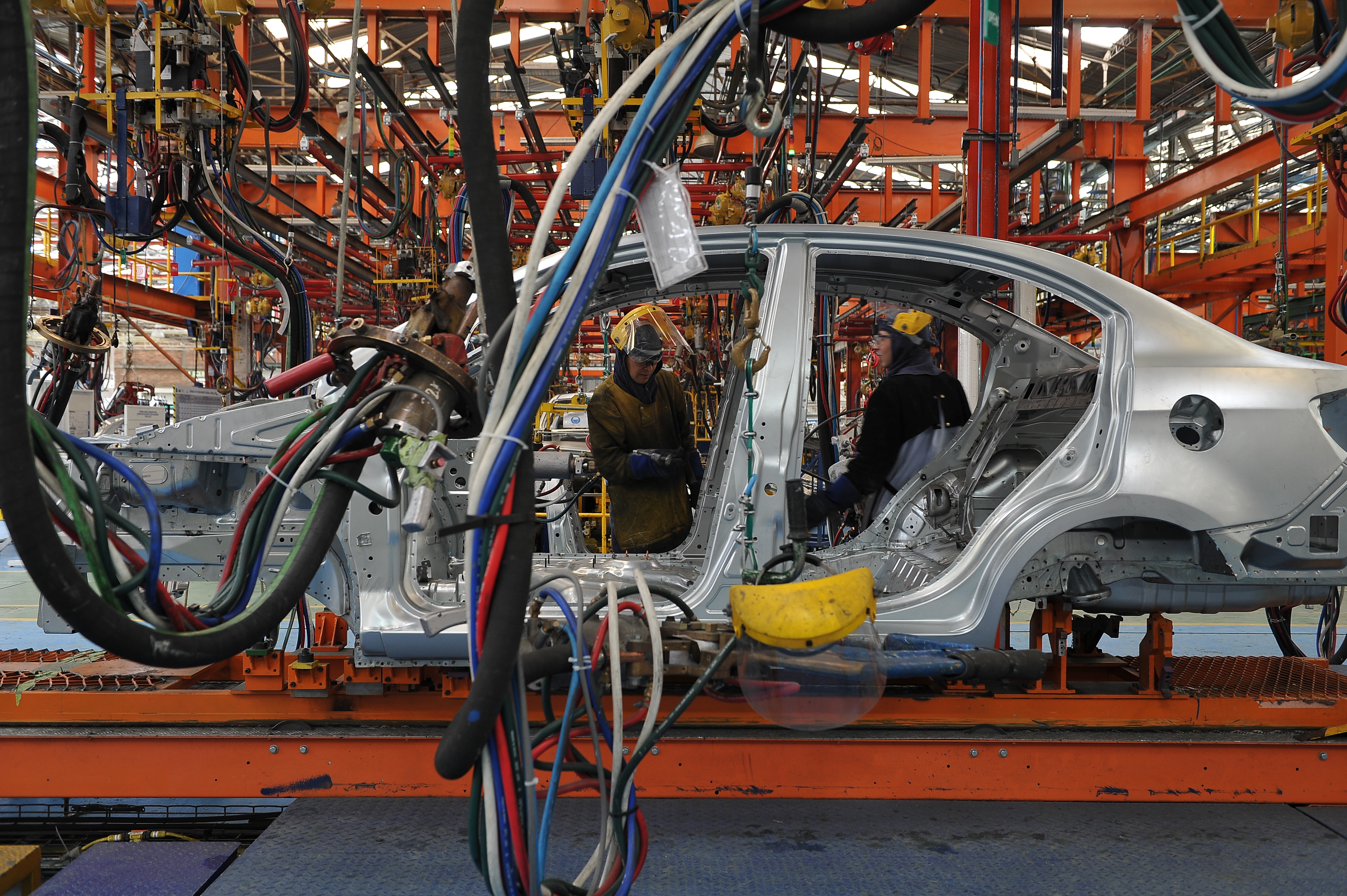 Aspectos generales de la planta de ensamblado y fabricación de general motors Colmotores, ubicada al sur de Bogotá.