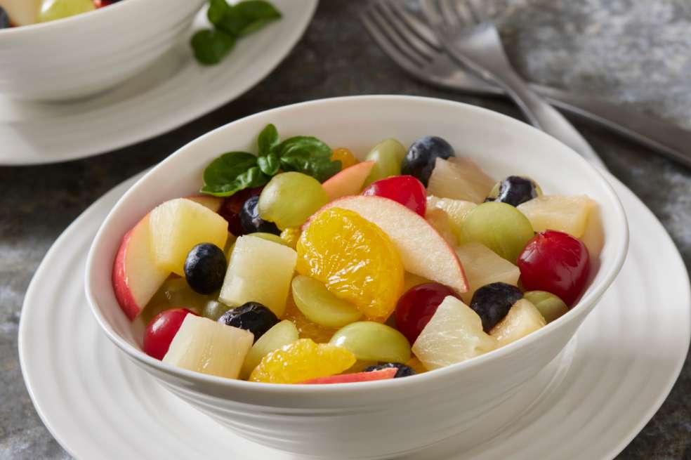 Ensalada navideña con manzana