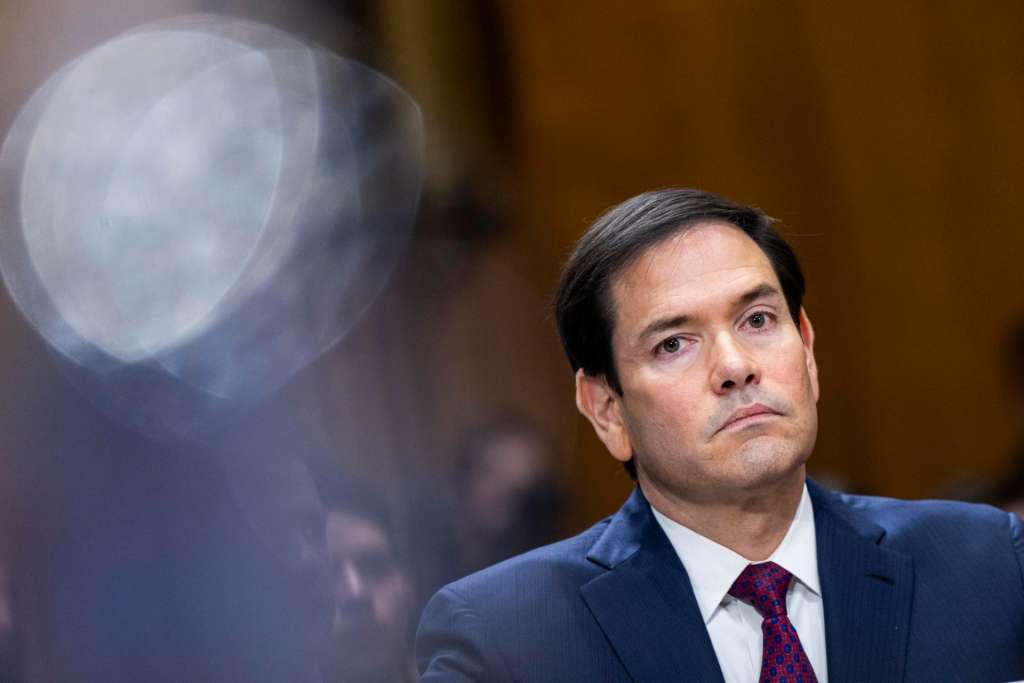WASHINGTON (United States), 28/01/2026.- US Secretary of State Marco Rubio testifies before a Senate Foreign Relations Committee hearing to examine US policy towards Venezuela on Capitol Hill in Washington, DC, USA, 28 January 2026. Bipartisan lawmakers have voiced concerns over the US administration's operations in Venezuela, including the capture of Venezuelan President Nicolas Maduro and his wife. EFE/EPA/SHAWN THEW