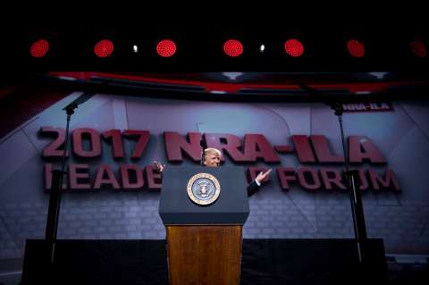 La derecha americana bombardea Twitter