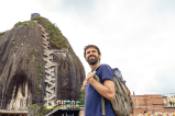 Extranjeros no residentes impulsan el turismo en Colombia: crecen 3,8 % en 2025
