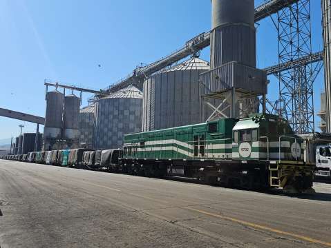Ecopetrol apuesta por el tren para transportar petroquímicos con plan piloto
