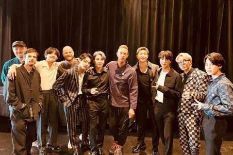 Los surcoreanos BTS arrasan en los American Music Awards