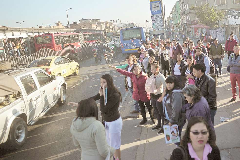El número de usuarios de Transmilenio aumentó 13,75 %. / Fotos: Gustavo Torrijos - El Espectador.