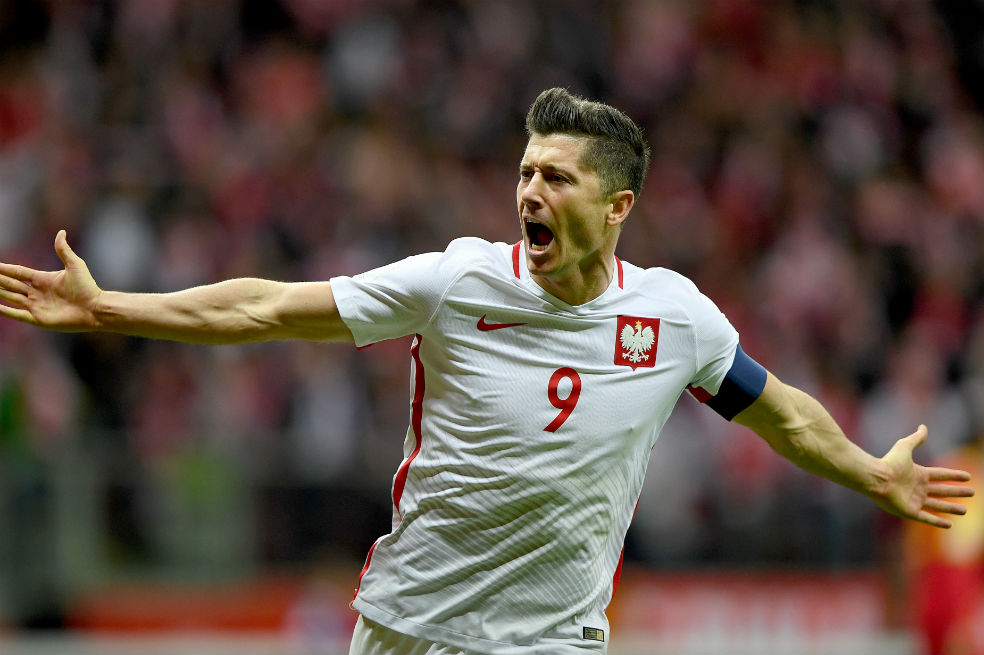 Robert Lewandowski lidera la lista de Polonia para el Mundial. / AFP