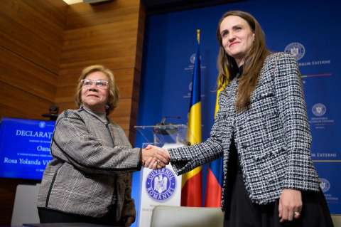 La canciller Rosa Villavicencio abre embajada en Rumania y otros datos de su gira por Europa