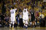 Warriors y Sixers avanzan a semifinales de la NBA