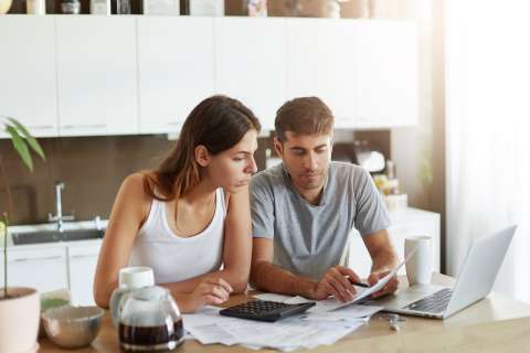 Infidelidad financiera: 7 de 10 colombianos oculta sus finanzas a su pareja