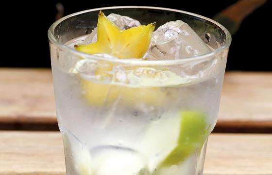 Cómo hacer un coctel Vodkarita