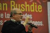 Presunto atacante de Rushdie se declara “no culpable” de intento de asesinato