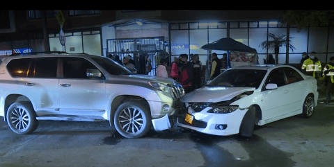 Persecución terminó en choque y tiroteo frente a la Clínica de Occidente en Bogotá