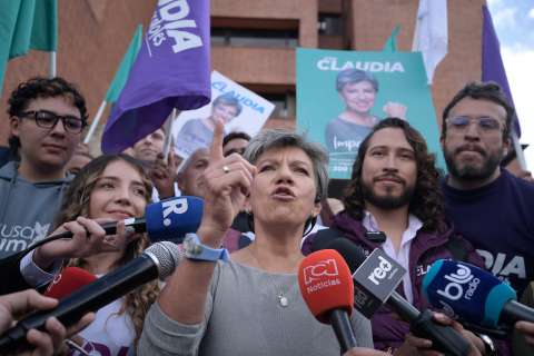 Claudia López obtuvo la victoria en la Consulta de las Soluciones: este es su perfil