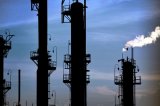 Colombia importa crudo por bajo precio del petróleo WTI