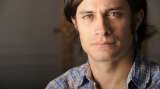 Para Gael García, los ilegales tienen una madre desconocida, y un padre que los rechaza