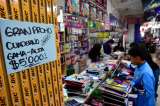 El mercado de útiles escolares que sobrevive al cierre de colegios en Bogotá