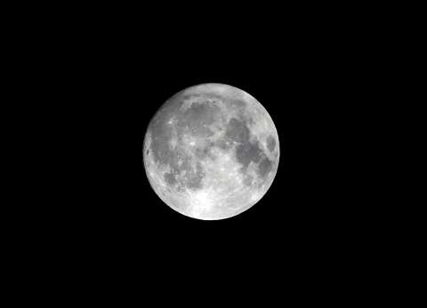 Este lunes, 19 de agosto, podrá empezar a ver la “superluna” azul