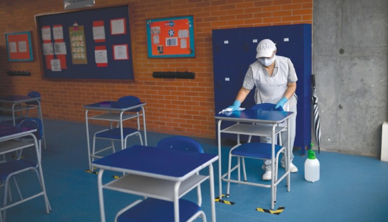 Para este jueves se espera el regreso a clase en 388 colegios de Bogotá