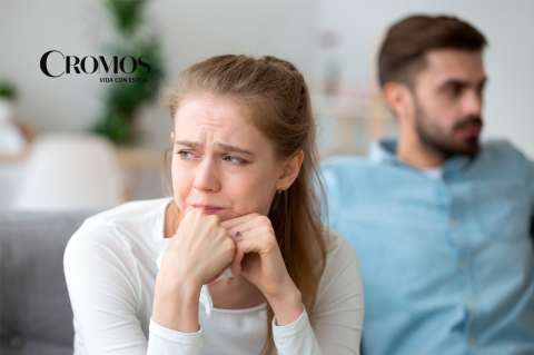 ¿Por qué mi pareja no me presume? Una posible infidelidad no siempre es la respuesta