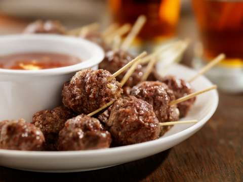 Albóndigas, las acompañantes ideales para un almuerzo rápido y con mucho sabor