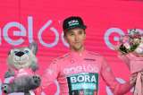 Jai Hindley, nuevo líder del Giro de Italia